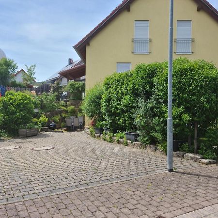 Exclusive Cozy Apartment In The Heart Of Franconia Gaukonigshofen Bagian luar foto