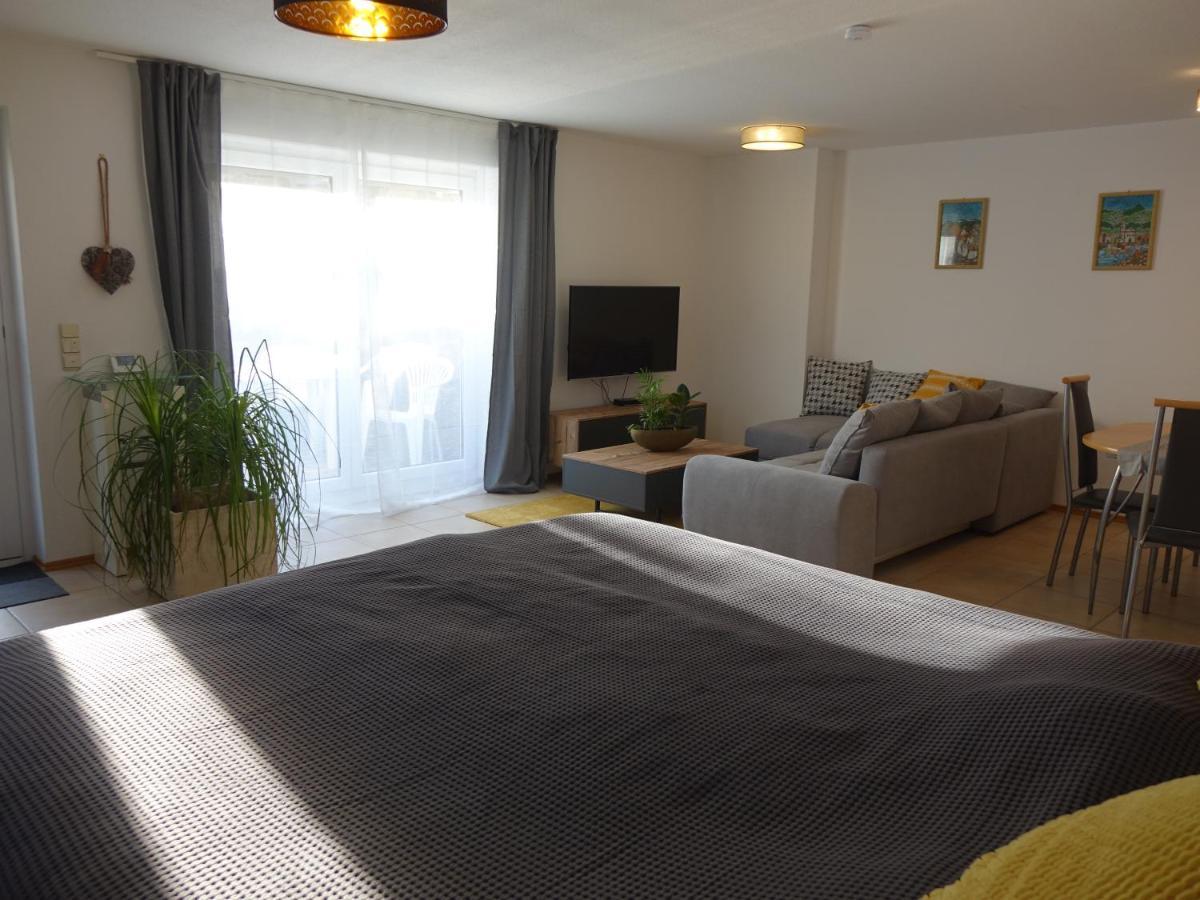 Exclusive Cozy Apartment In The Heart Of Franconia Gaukonigshofen Bagian luar foto
