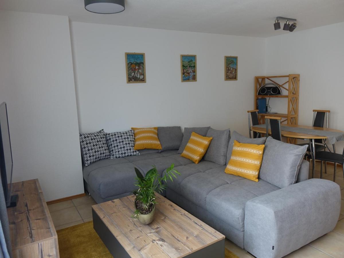 Exclusive Cozy Apartment In The Heart Of Franconia Gaukonigshofen Bagian luar foto